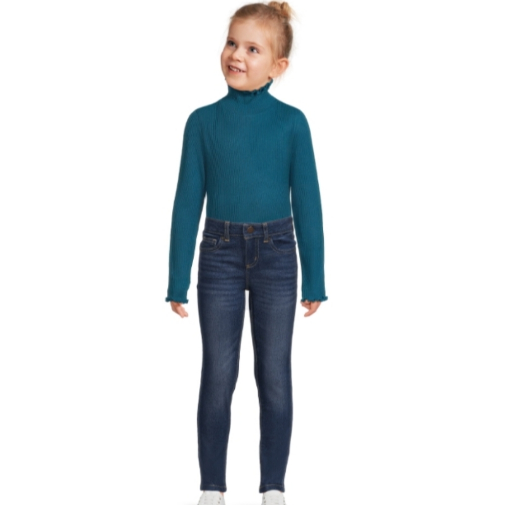 Girls- Never worn super skinny jeans 👖